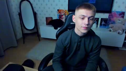 Max online show from February 7, 2025, 2:50 am