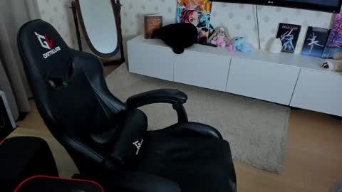 Max online show from February 23, 2025, 3:13 am