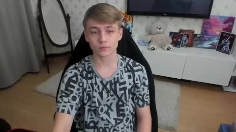 Max online show from September 27, 2025, 1:10 am