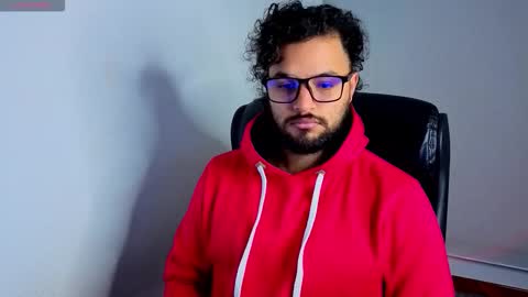 ernesto rodriguez 82 online show from October 17, 2025, 5:21 am