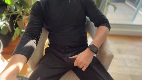 erock9871 online show from October 6, 2025, 1:52 pm