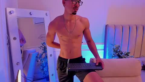 eros_becker_ online show from March 16, 2026, 4:40 am