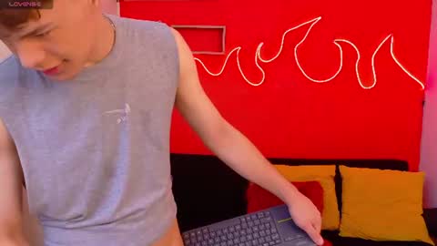 Snapshot of eros_steel chatting on July 16, 2026, 3:56 am Eros online show from July 16, 2026, 3:56 am