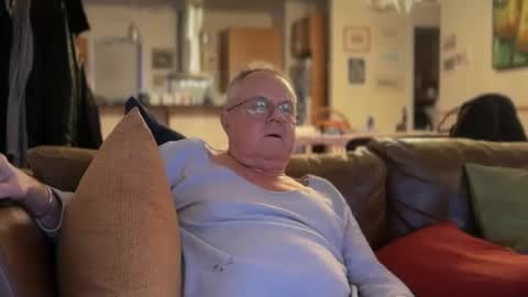 Snapshot of erostalk chatting on February 4, 2026, 12:11 pm eros online show from February 4, 2026, 12:11 pm