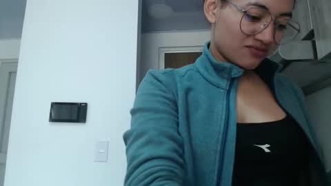 Snapshot of erotic_fusion_ chatting on November 1, 2025, 2:52 pm erotic_fusion_ online show from November 1, 2025, 2:52 pm