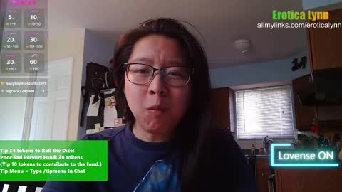 Snapshot of eroticalynn chatting on February 27, 2025, 7:58 pm Lynn online show from February 27, 2025, 7:58 pm
