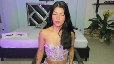 Snapshot of eroticazir chatting on November 12, 2025, 3:07 am Valentine online show from November 12, 2025, 3:07 am