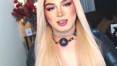 Snapshot of eroticfowler69 chatting on February 26, 2025, 4:24 pm Anastasia online show from February 26, 2025, 4:24 pm