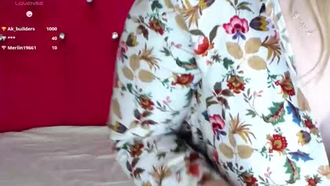 Erika online show from February 20, 2025, 11:31 am