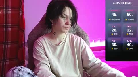 esajukyy online show from November 26, 2025, 12:06 pm