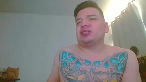 escodamus12 online show from January 6, 2025, 10:47 pm