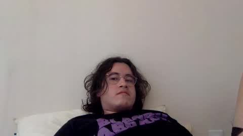 Snapshot of esiiiis chatting on February 7, 2026, 7:06 pm esiiis online show from February 7, 2026, 7:06 pm