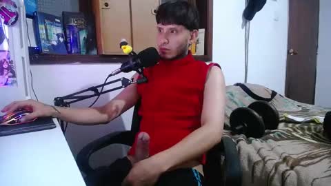 Snapshot of esjrobles chatting on December 21, 2024, 7:45 am Esteban online show from December 21, 2024, 7:45 am