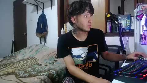 Snapshot of esjrobles chatting on February 23, 2025, 3:18 pm Esteban online show from February 23, 2025, 3:18 pm