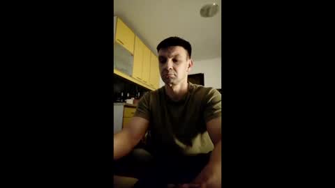 Snapshot of eskotorman chatting on December 17, 2025, 11:11 pm eskotorman online show from December 17, 2025, 11:11 pm