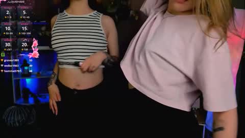 esma_shine online show from November 9, 2025, 1:04 am