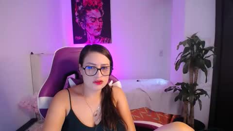 Snapshot of esmeralda098 chatting on January 31, 2026, 8:07 pm Esmeralda online show from January 31, 2026, 8:07 pm