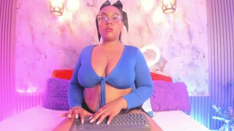 esmeralda online show from March 4, 2025, 9:29 am