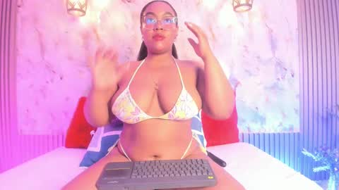esmeralda online show from March 7, 2025, 9:40 am