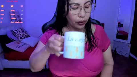 Snapshot of esmeralda_milf1 chatting on July 5, 2026, 8:16 pm esme online show from July 5, 2026, 8:16 pm