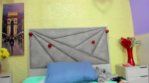 Snapshot of esmeralda_oikos chatting on March 6, 2025, 3:02 am Esmeralda .INDEPENDENT MODEL online Monday to Saturday 3 pm Chicago online show from March 6, 2025, 3:02 am
