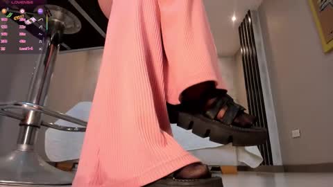 Snapshot of esmeraldagracex chatting on November 28, 2025, 4:15 am Esmeralda Grace online show from November 28, 2025, 4:15 am