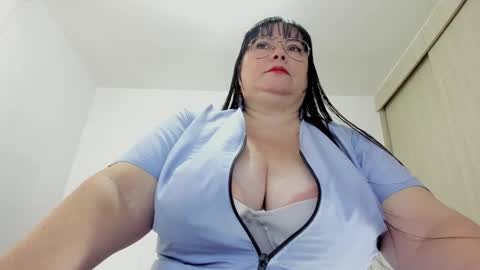 Snapshot of esmeraldo_mfc chatting on March 4, 2025, 12:33 pm Esmeralda online show from March 4, 2025, 12:33 pm