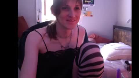 brie online show from October 3, 2025, 4:37 pm