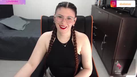 Snapshot of espagamer5 chatting on November 27, 2025, 8:33 pm Xbebetax online show from November 27, 2025, 8:33 pm