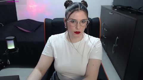 Snapshot of espagamer5 chatting on February 17, 2026, 2:19 am Xbebetax online show from February 17, 2026, 2:19 am