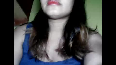 especialgirl_28 online show from February 2, 2025, 7:04 pm