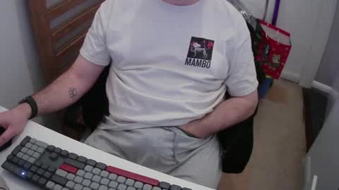 Snapshot of essex_wild chatting on January 9, 2026, 10:11 pm Morph online show from January 9, 2026, 10:11 pm