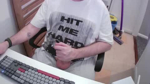 Snapshot of essex_wild chatting on February 25, 2026, 9:57 pm Morph online show from February 25, 2026, 9:57 pm