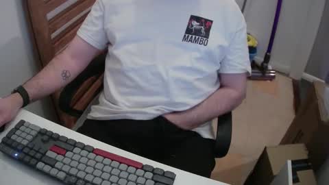 Snapshot of essex_wild chatting on March 9, 2026, 9:19 pm Morph online show from March 9, 2026, 9:19 pm