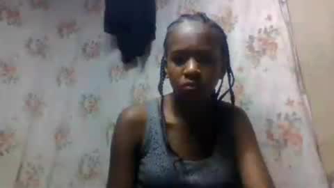 estancelee online show from July 25, 2026, 7:17 am