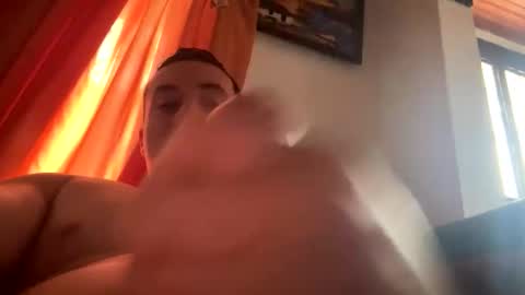 esteban121222 online show from February 6, 2026, 3:59 pm