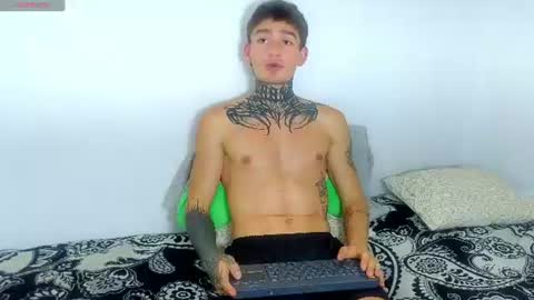 Esteban independent model online show from July 8, 2026, 9:41 pm