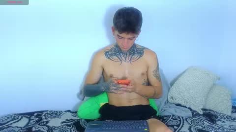 Esteban independent model online show from July 11, 2026, 4:37 am