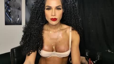 estefania1812 online show from April 15, 2026, 2:51 am