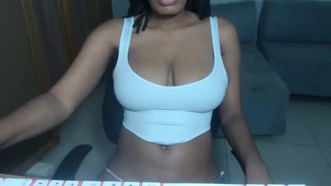 Snapshot of estefania_starlovee chatting on December 4, 2024, 8:40 pm estefania_starlovee online show from December 4, 2024, 8:40 pm