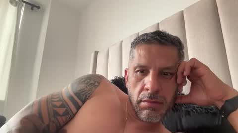 Snapshot of estefano1421 chatting on February 25, 2026, 1:10 pm estefano1421 online show from February 25, 2026, 1:10 pm