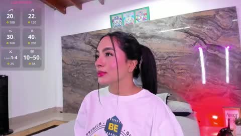 Snapshot of estefy_gomez1 chatting on April 22, 2026, 12:07 pm Stefy online show from April 22, 2026, 12:07 pm