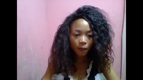 estelah20 online show from September 21, 2025, 5:31 am