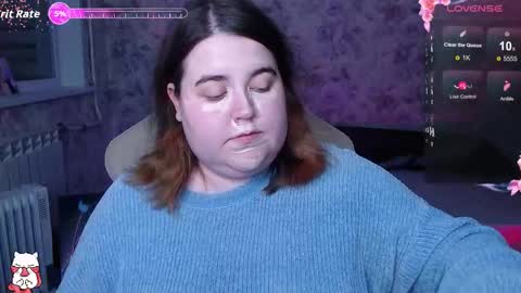 estelle_hicks online show from September 21, 2025, 6:09 pm