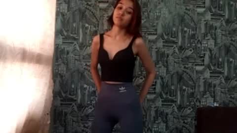 estellekirbo online show from June 9, 2026, 3:12 pm