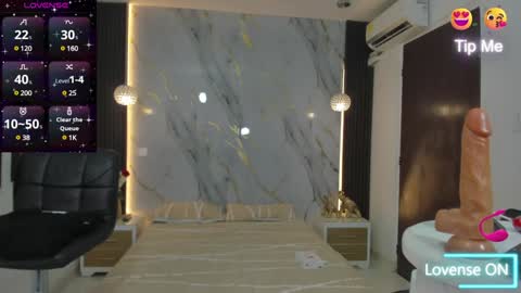 Snapshot of estephany_doll chatting on December 16, 2024, 9:41 pm Estephany online show from December 16, 2024, 9:41 pm
