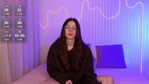 Ester online show from December 13, 2024, 2:10 am