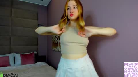 Snapshot of ester_rabin chatting on September 17, 2025, 12:56 am Ester online show from September 17, 2025, 12:56 am