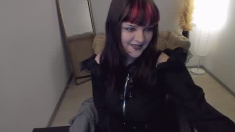 Ester  online show from June 18, 2026, 4:11 pm