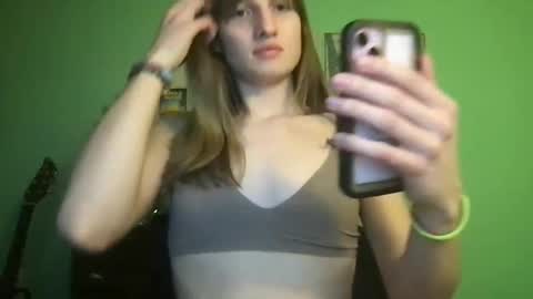 Esther Grey online show from January 25, 2025, 2:15 am